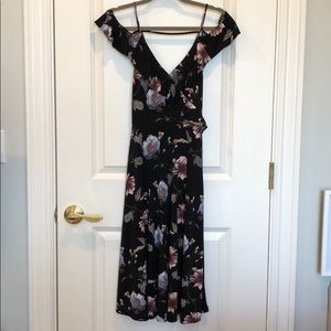 Cold-shoulder floral dress